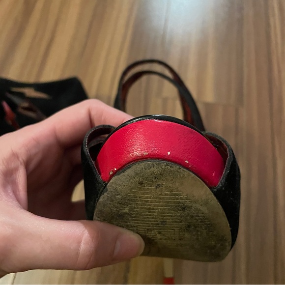 Iron Fist Black and red Heels - Picture 9 of 10